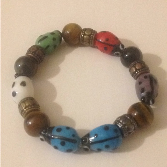 Child's Ladybug Bead Bracelet - Picture 2 of 2